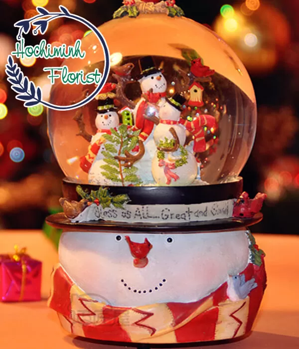Merry Snow Globe