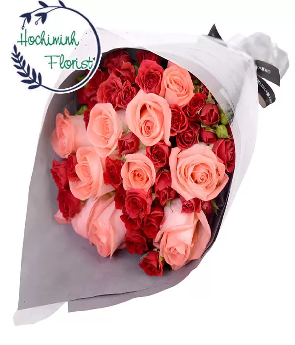 2 Dozen Mixed Roses In A Bouquet